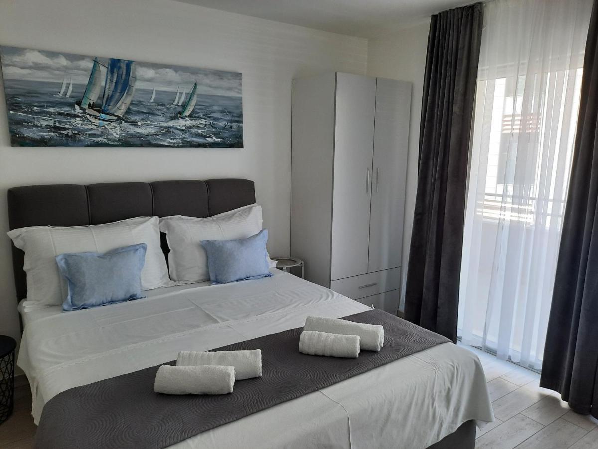 Filipetti beach Makarska Esterno foto